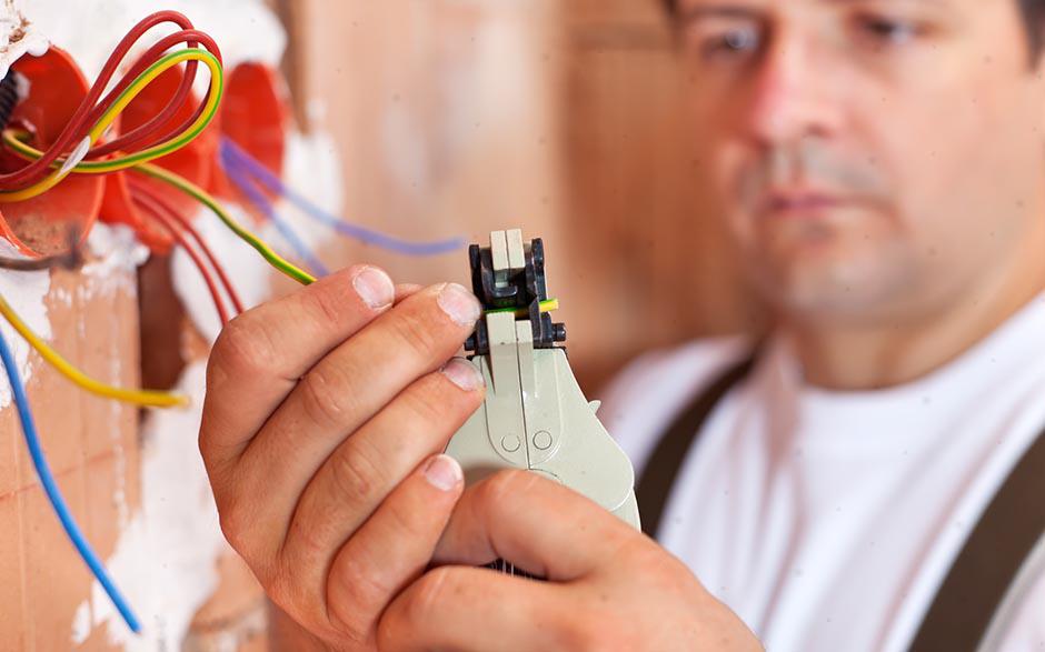 installateur électricien Paris 7